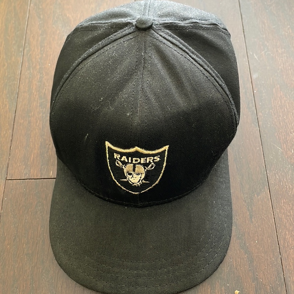 Vintage Raiders snapback